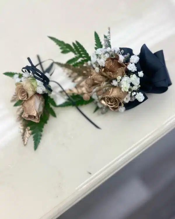 Corsage & Boutonnier # Gold ,blue & white - Image 3